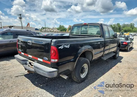2004 Ford F250 Super Duty z USA, uszkodzony, nr VIN 1FTNX21L64EA61870